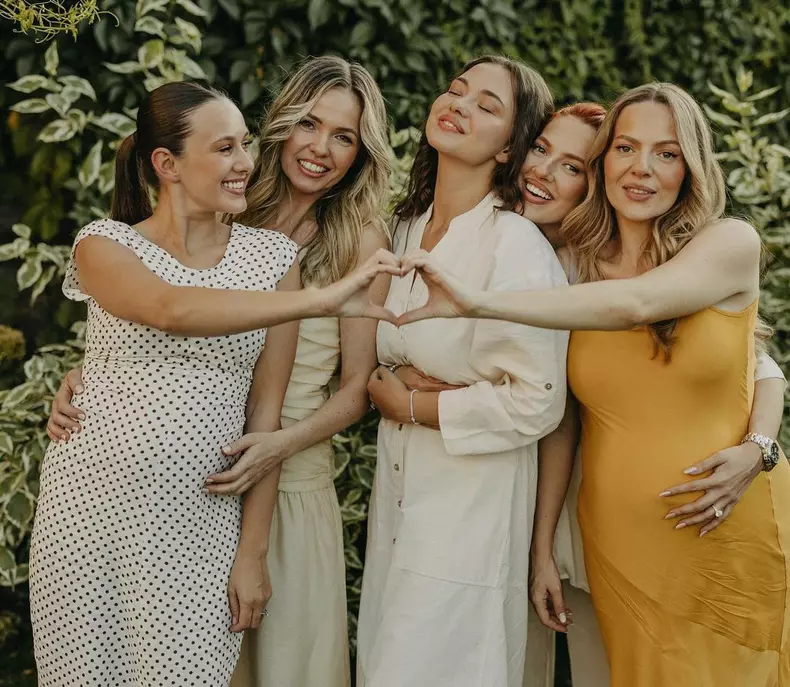 7. Lidia Buble și familia ei