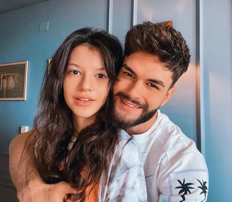 Cleopatra Stratan și Edward Sanda sunt în pragul pregătirilor de nuntă