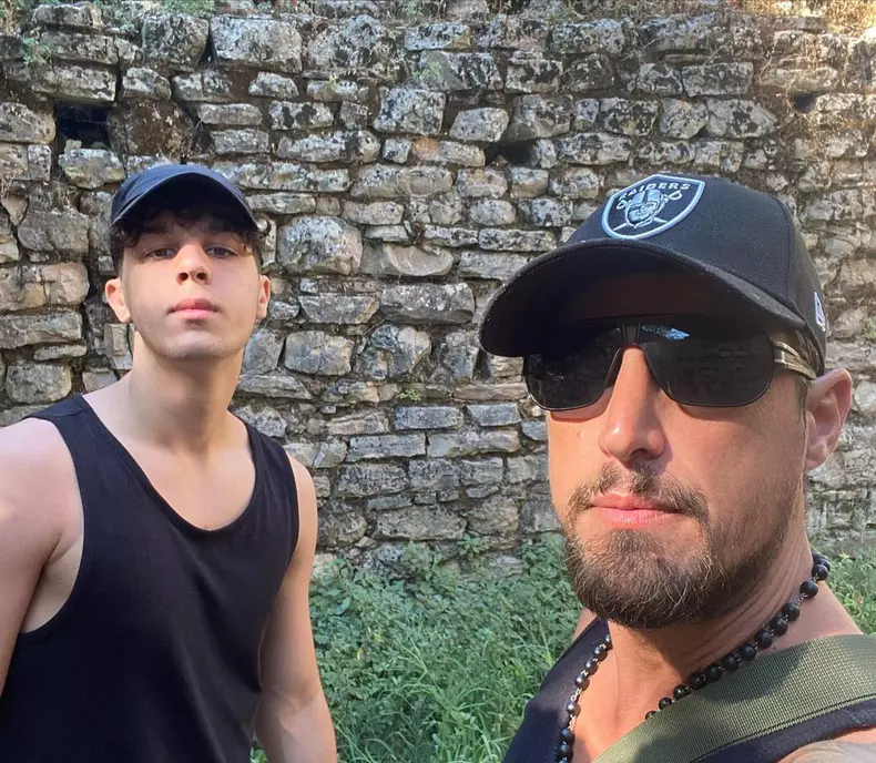 daniel-pavel-si-antoniu-6