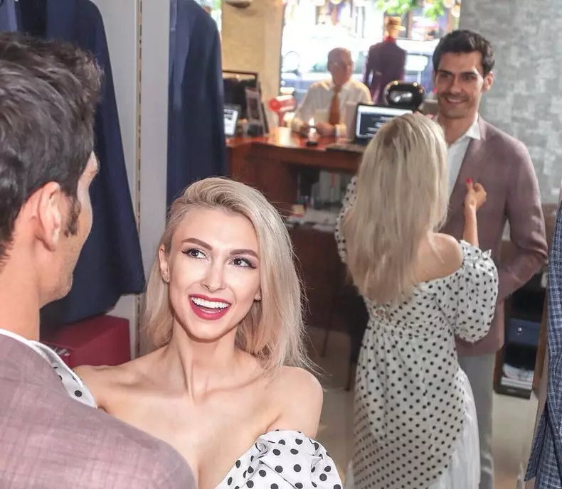 Andreea Bălan, probleme cu nunta ”Vom avea 250 de invitați. Dar invitațiile nu sunt gata!” (3)