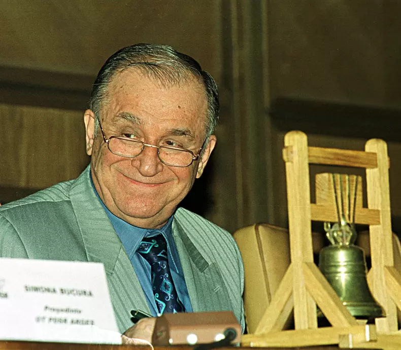 ion-iliescu (3)