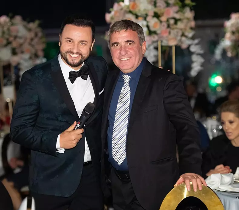 73364356_2837200219625337_3442208892363210752_n