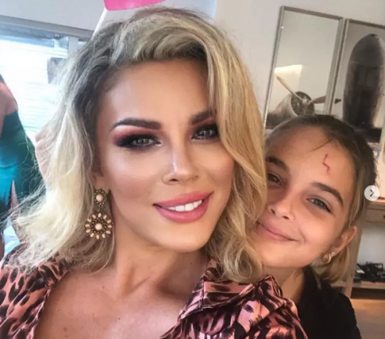 alina laufer 92