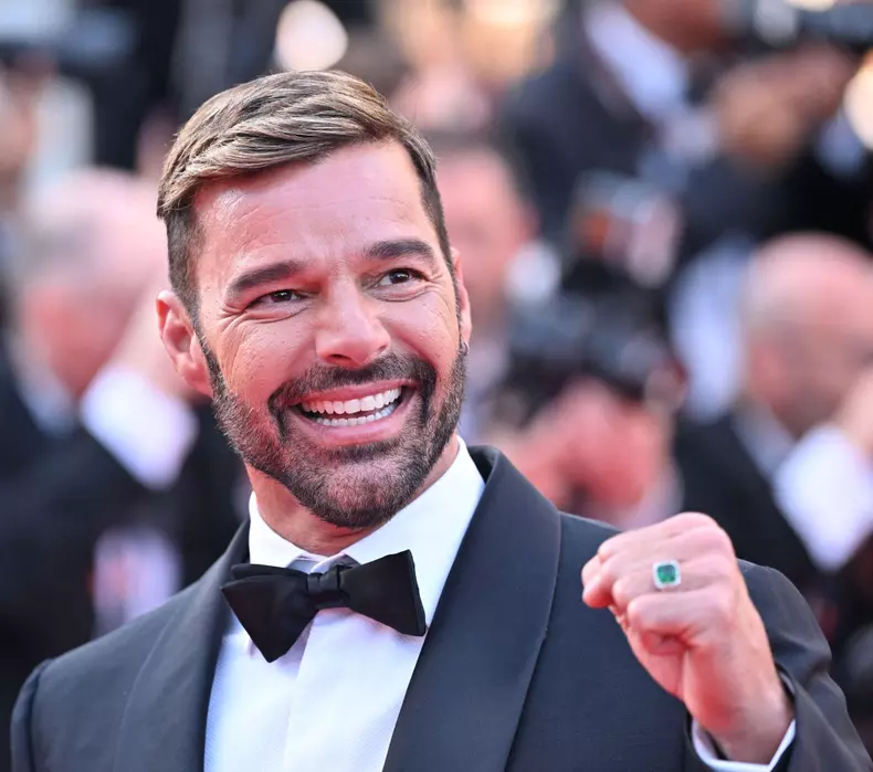 Ricky Martin, prima reacție după ce a primit un ordin de restricție. De ce este acuzat starul