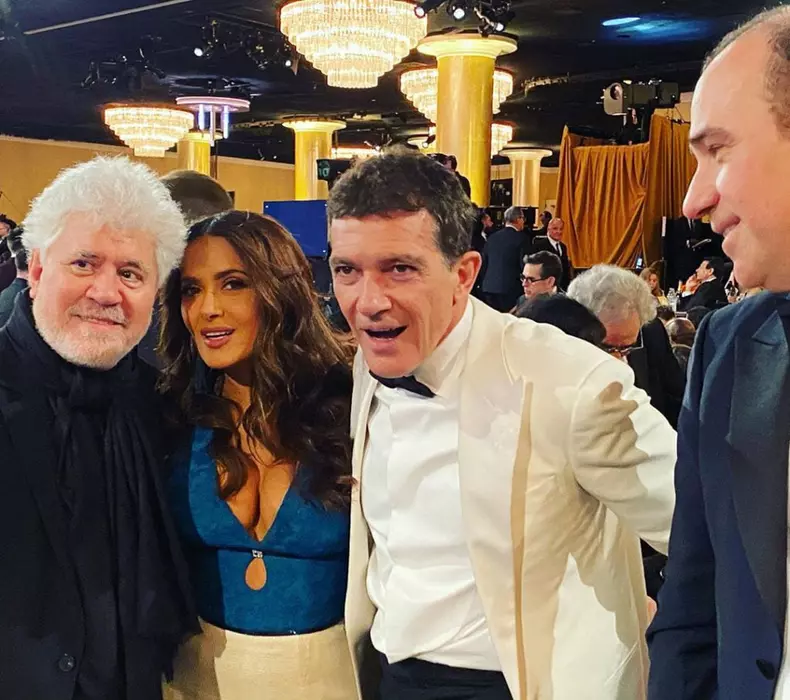 Salma-Hayek-și-Antonio-Bandereas-1024x907
