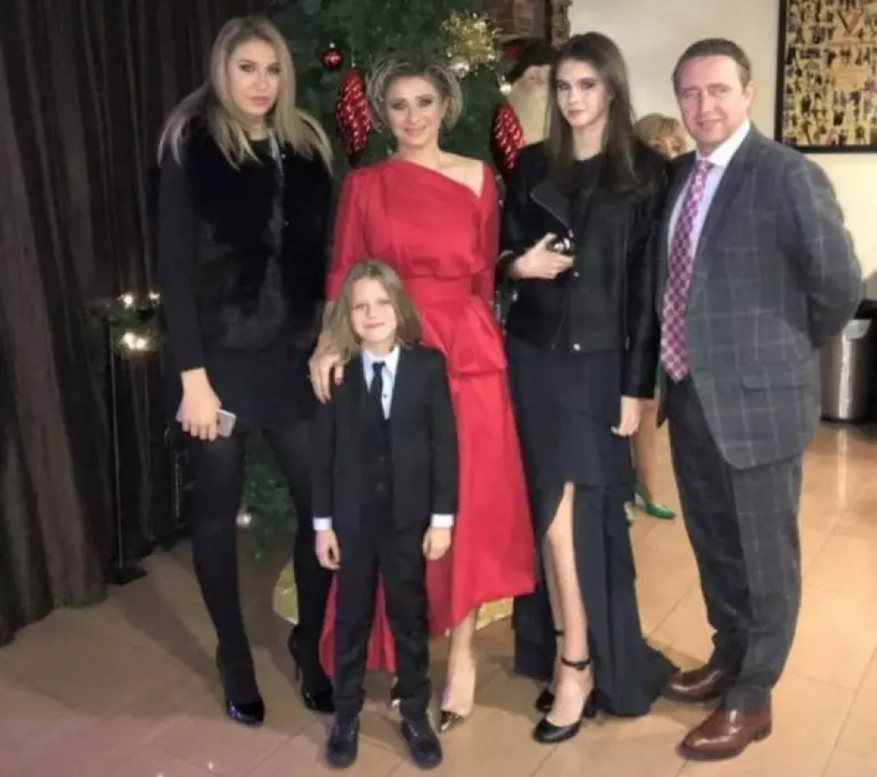 73297-13512000-1081607468560534-7344095221234168766-n_XL