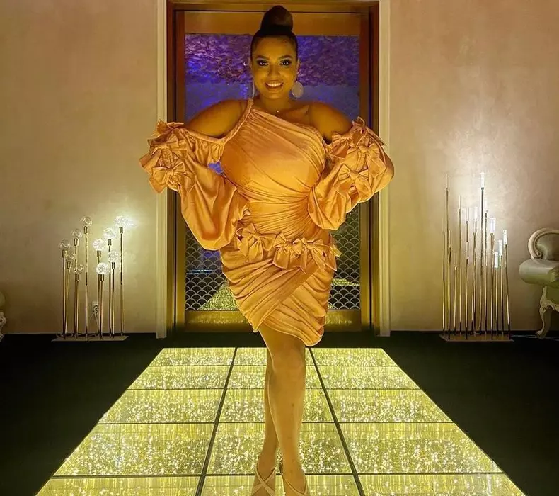 adriana simionescu insarcinata