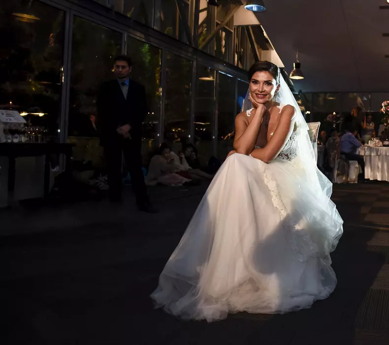 Alina Pușcaș, din nou în rochie de mireasă (2)