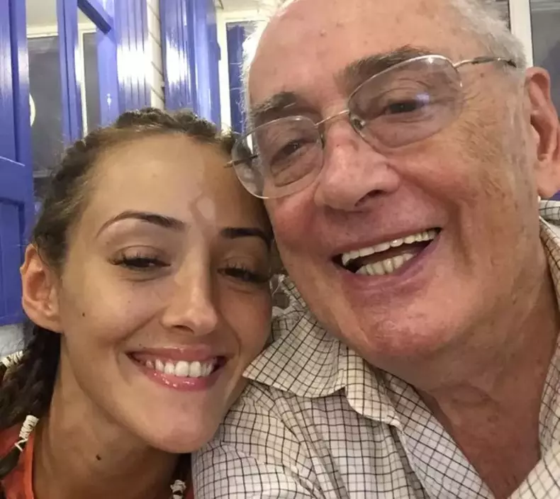 11222223_1007750175922010_4993728632703250201_n-1