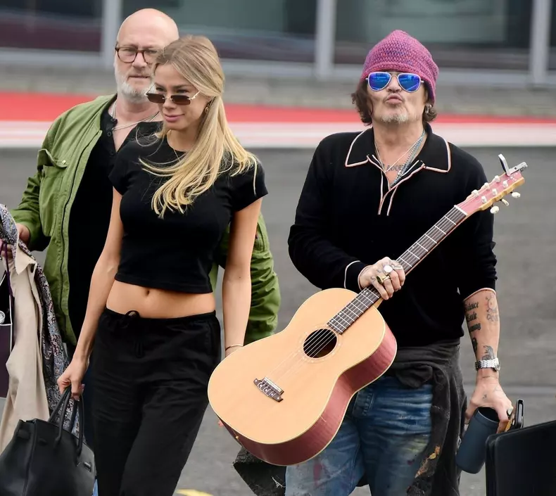 *PREMIUM-EXCLUSIVE* MUST CALL FOR PRICING BEFORE USAGE - First Pictures of a possible couple alert as the American Actor and Musician Johnny Depp is seen out in London with the Russian beautician named Yulia.
*PICTURES TAKEN ON 11/07/2024*