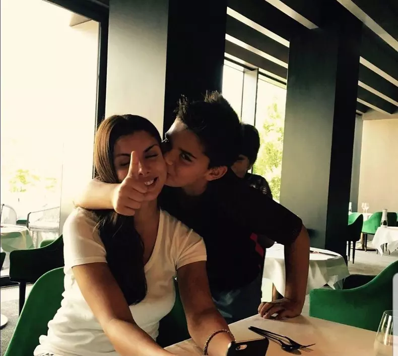 Ileana Lazariuc are doi băieți