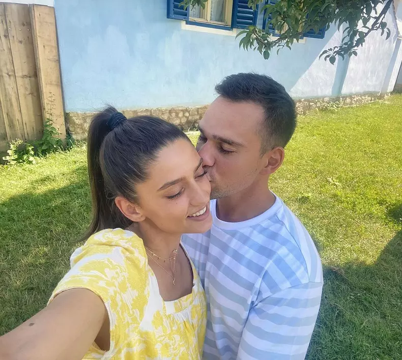 oana-mosneagu-si-vlad-gheramn-prima-poza-impreuna