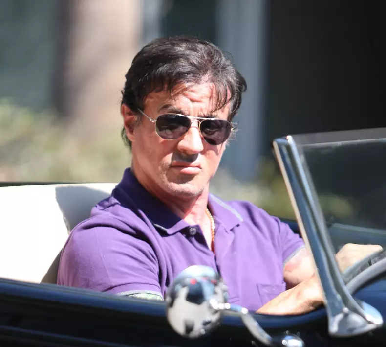 received_1834900993309530-1