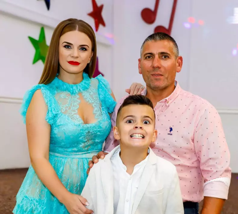 marcela fota si sotul ei