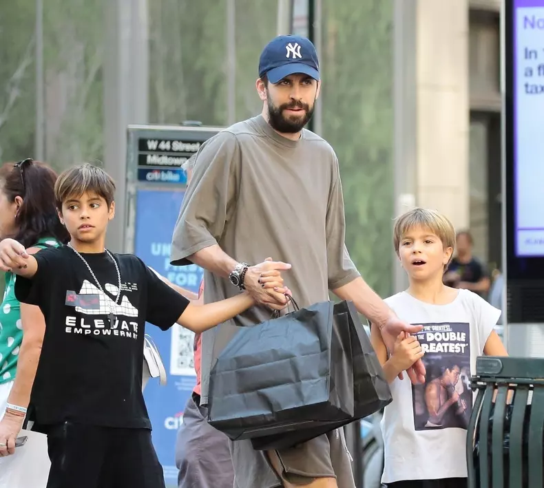 *EXCLUSIVE* Gerard Piqué spends Father's Day weekend shopping with his kids in New York