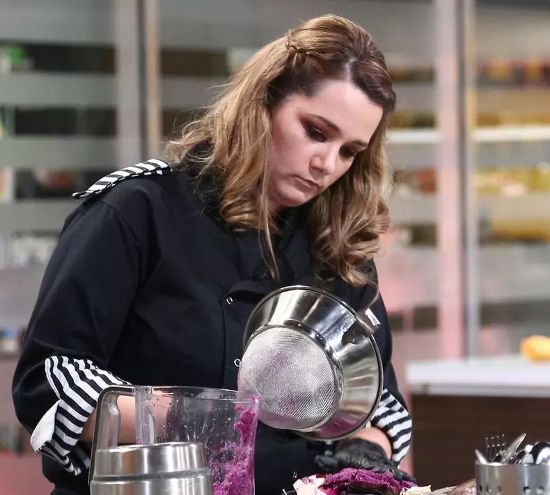 Maria-Sandru-Chefi-la-cutite-5