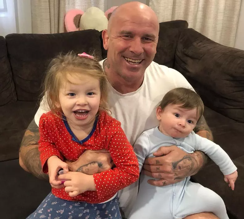 sotii-zmarandescu-au-4-copii