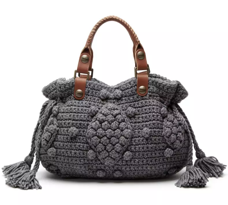 RB752R4030071_gerard_darel.jpg