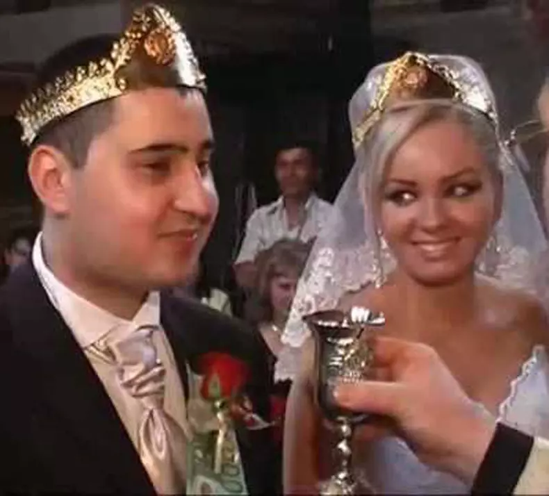 Maria Constantin si Ciprian Tapota 1