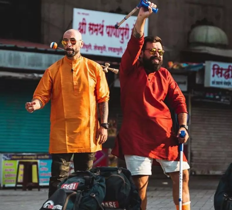 oase-si-crbl-castigatori-asia-express-1