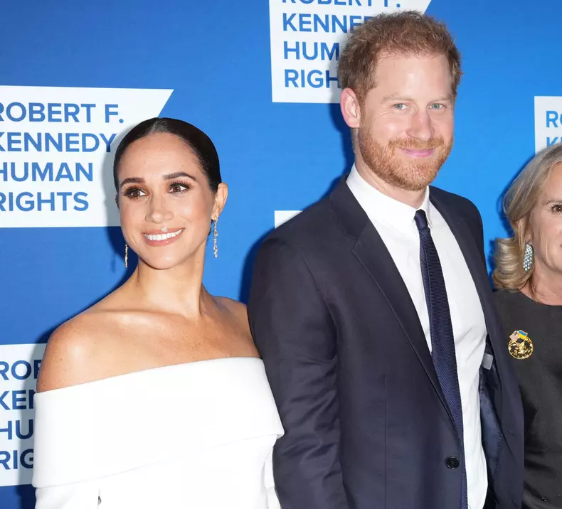 Le prince Harry et Megan Markle au photocall de la soirée de gala "Robert F. Kennedy Human Rights Ripple of Hope 2022" à l'hôtel Hilton de New York