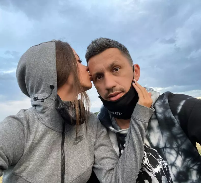 Flick-si-Denisa-Hodisan-4