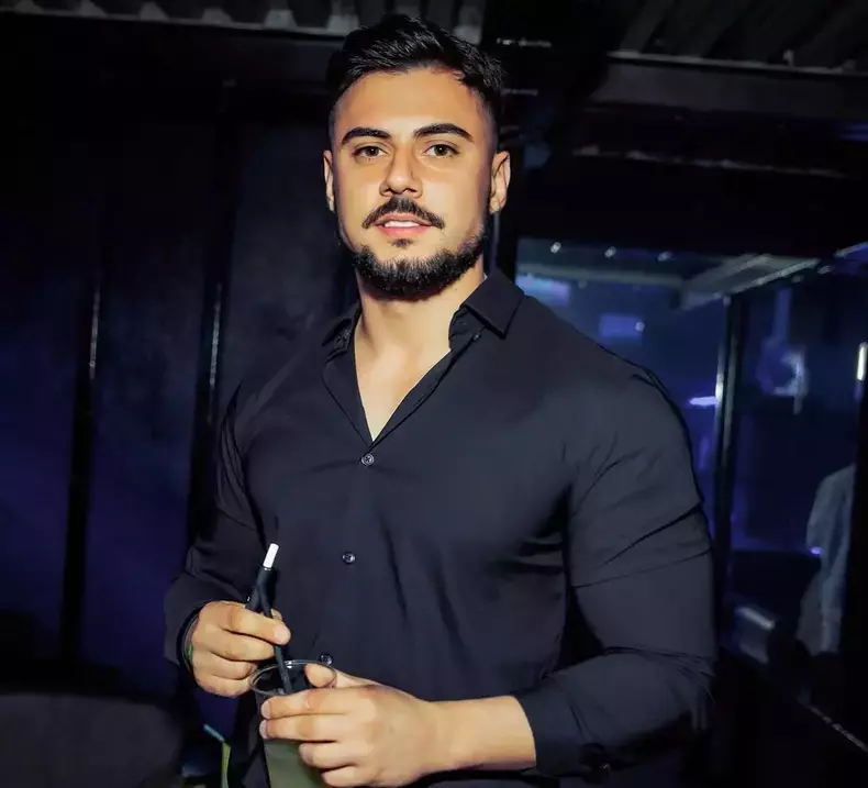 iulian-bogdan-ispita-masculina-insula-iubirii-2026-antena-1-6