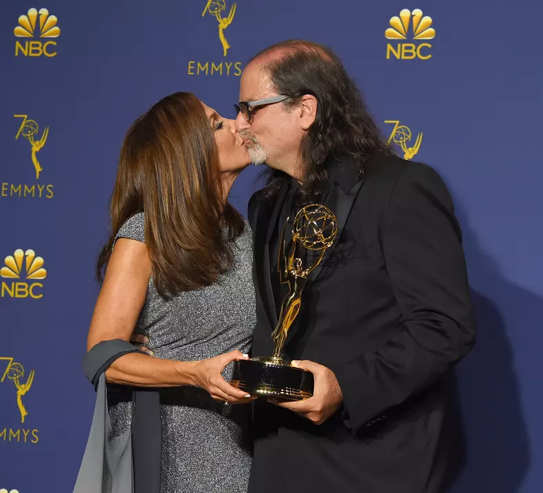 Jan Svendsen si Glenn Weiss la 70th Emmy Awards
