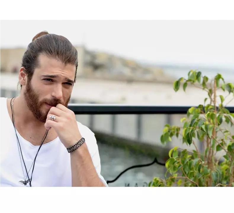 34339953_866517100207134_2058955631770992640_n