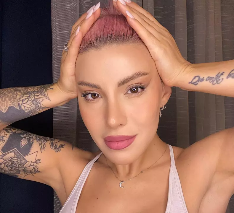 nicoleta-nuca-depresie-7