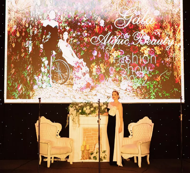 andreea-marin-gala-atipic-beauty-2