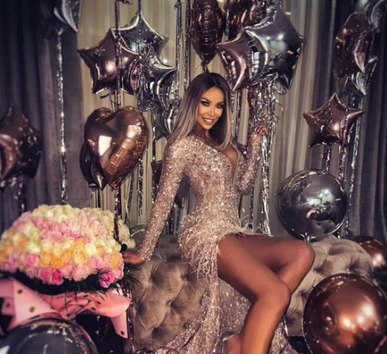 Bianca Drăgușanu zi de naștere (1)
