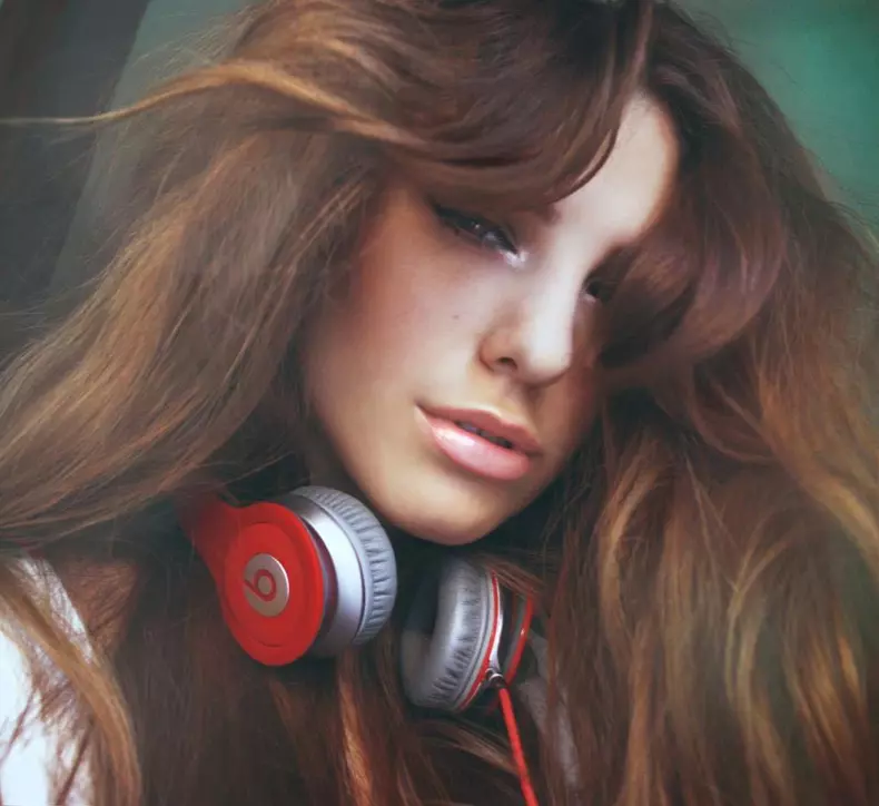 ema-uta-operatii-estetice-9