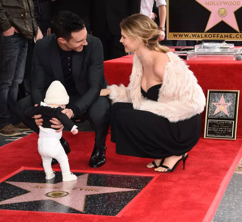 Adam Levine și Behati Prinsloo, părinți pentru a treia oară