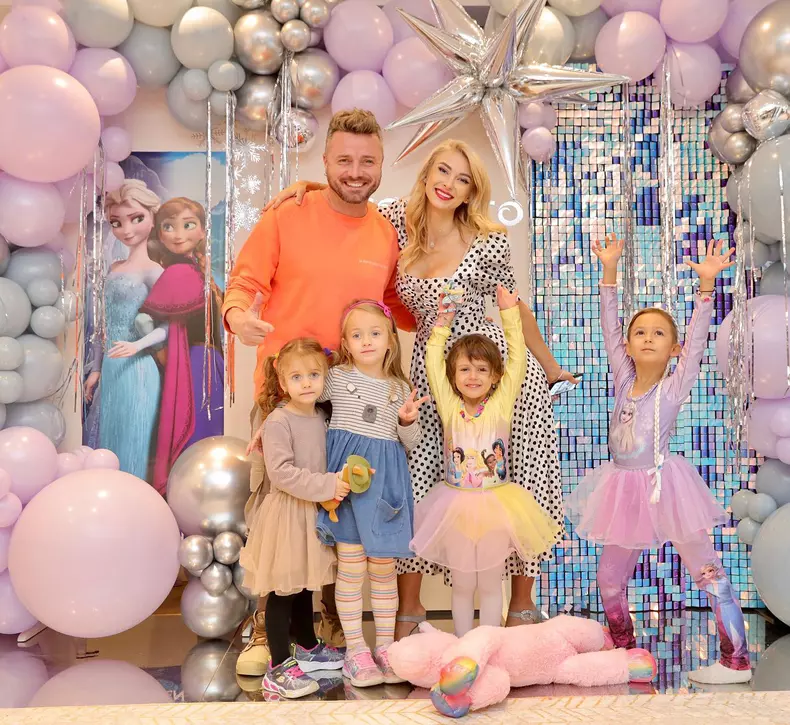 andreea-balan-aniversare-ella