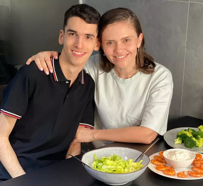 Filip-fiul-lui-Madalin-Ionescu-a-implinit-18-ani-9