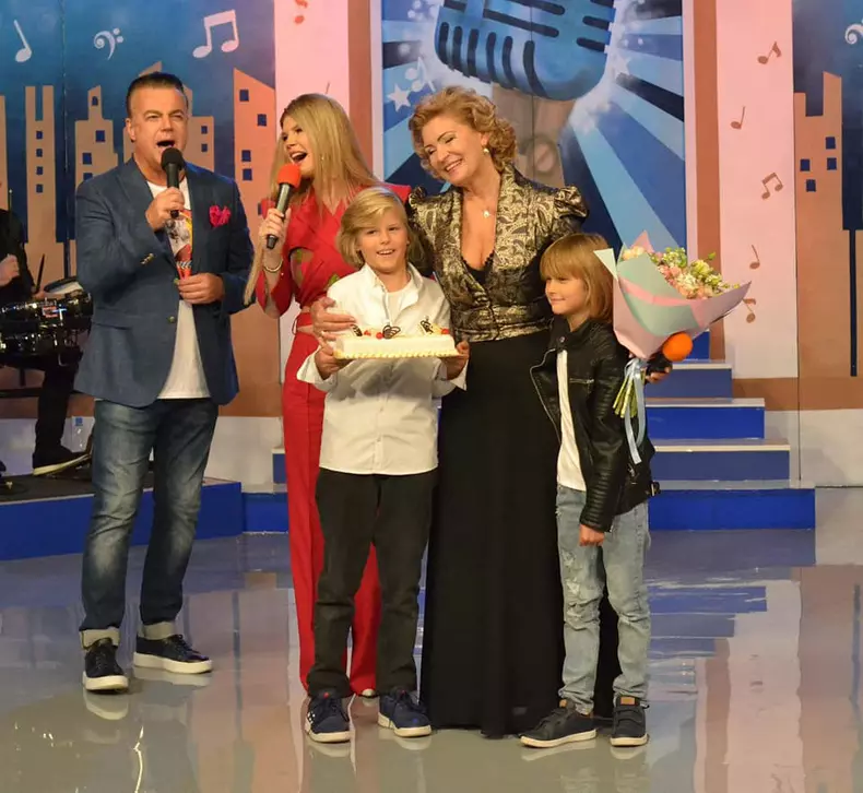 matilda-cu-nepotii-ei-adam-si-tudor