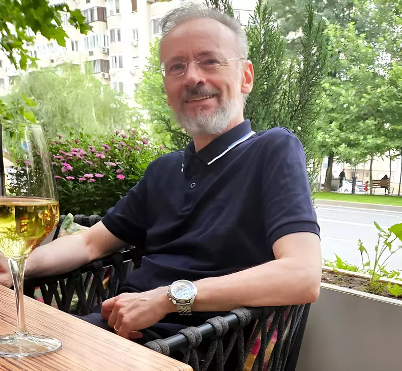 Mihai Albu zi de naștere