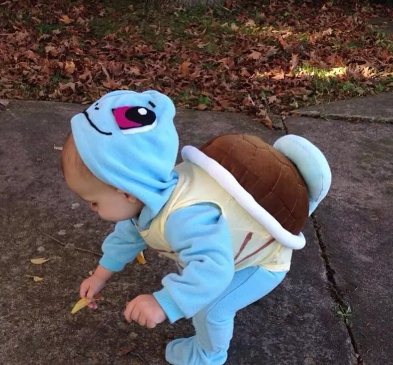 Mila-Kunis-Ashton-Kutcher-4