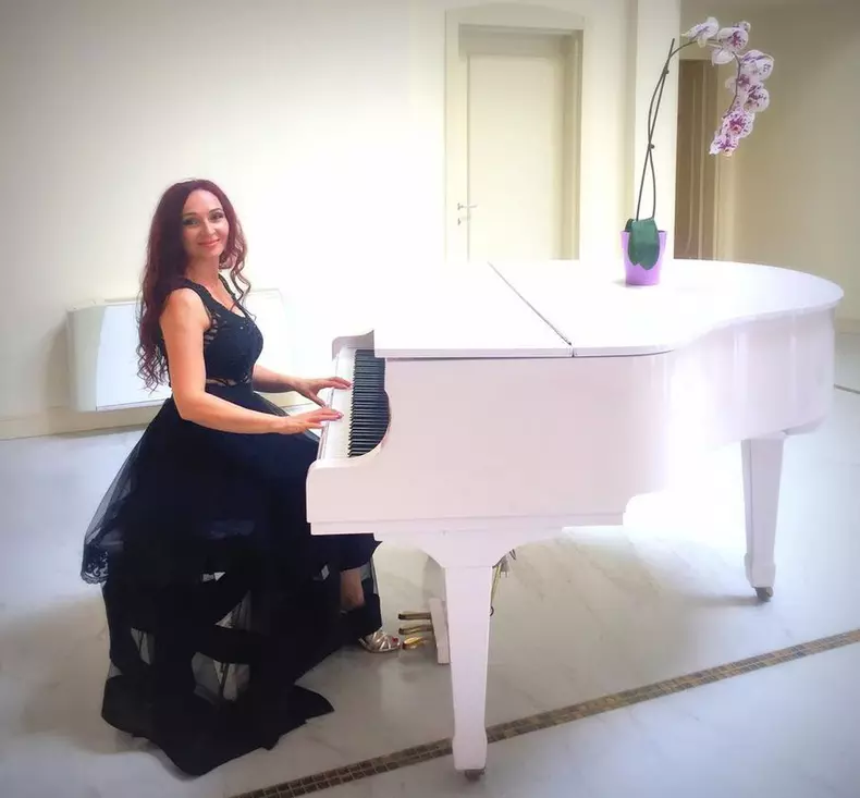 sotia-lui-emil-boc-profesoara-5