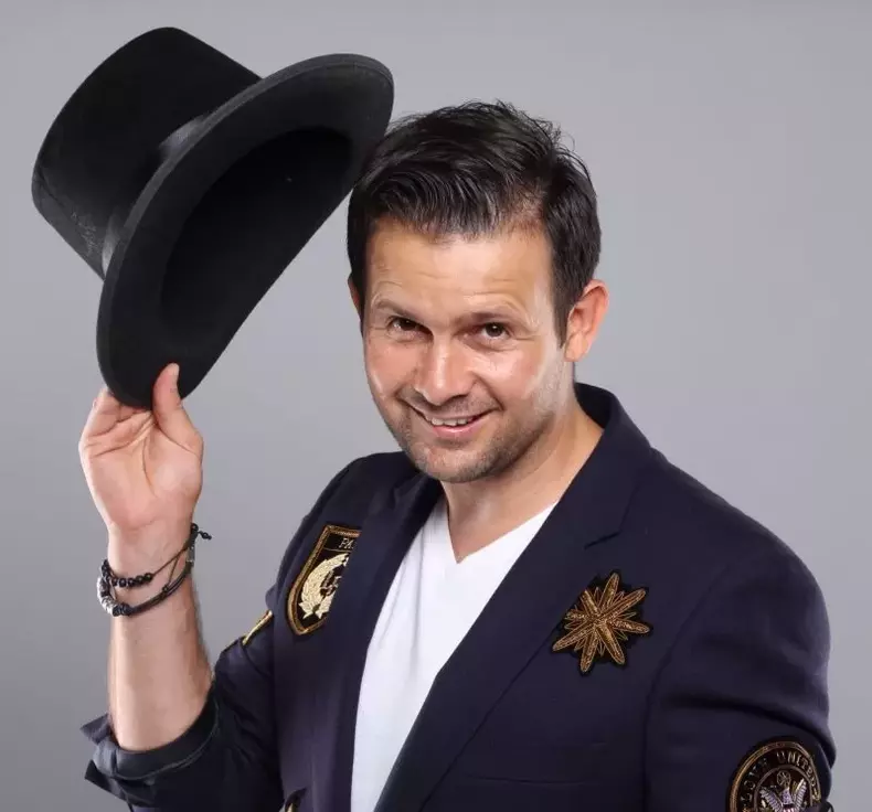 robert-tudor-magician-contact-pret-tarif-impresar-evenimente-booking