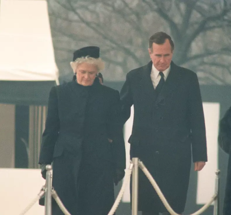 George Bush si Barbara Bush, la funeraliile fostului imparat japonez Hirohito