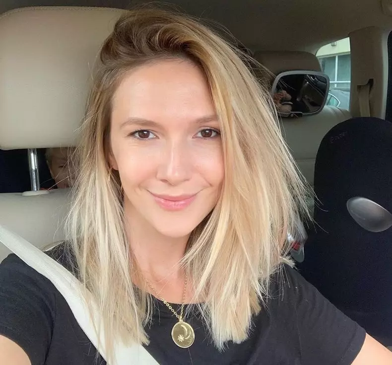 Adela-Popescu-fara-machiaj-2-1