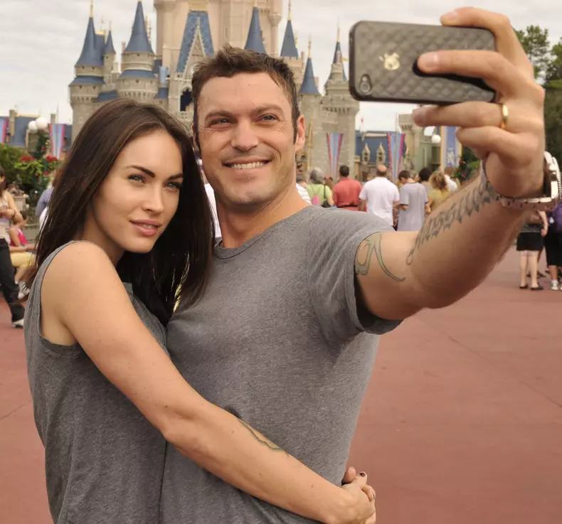 BREAKING NEWS - FILE PHOTO -  Megan Fox, Brian Austin Green end their marriage as Megan hooks up with rapper Machine Gun Kelly