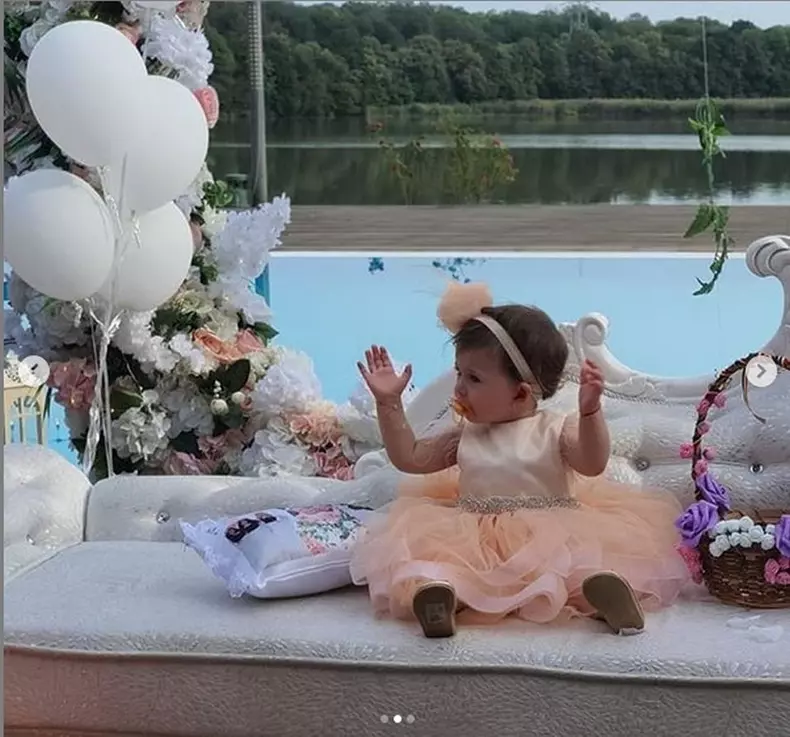 Deea-si-Dinu-Maxer-botez-fetita4