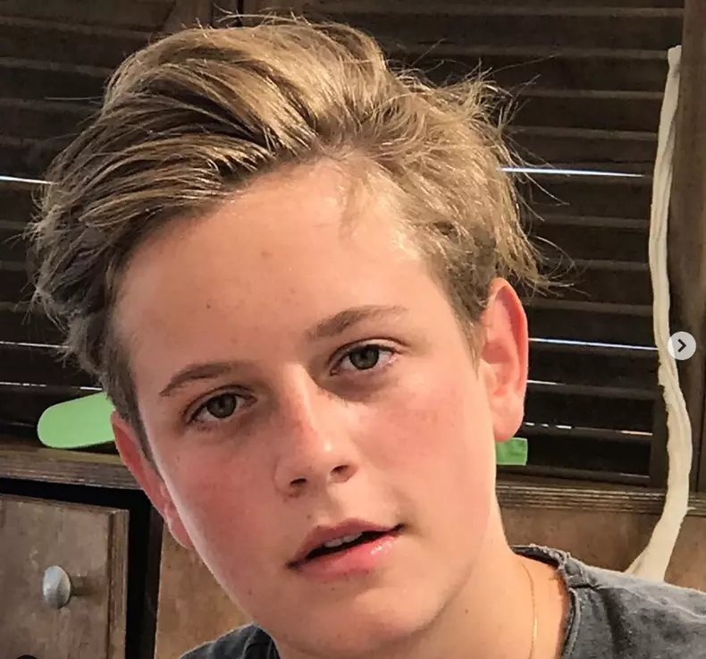 andreea-esca_fiu_aris