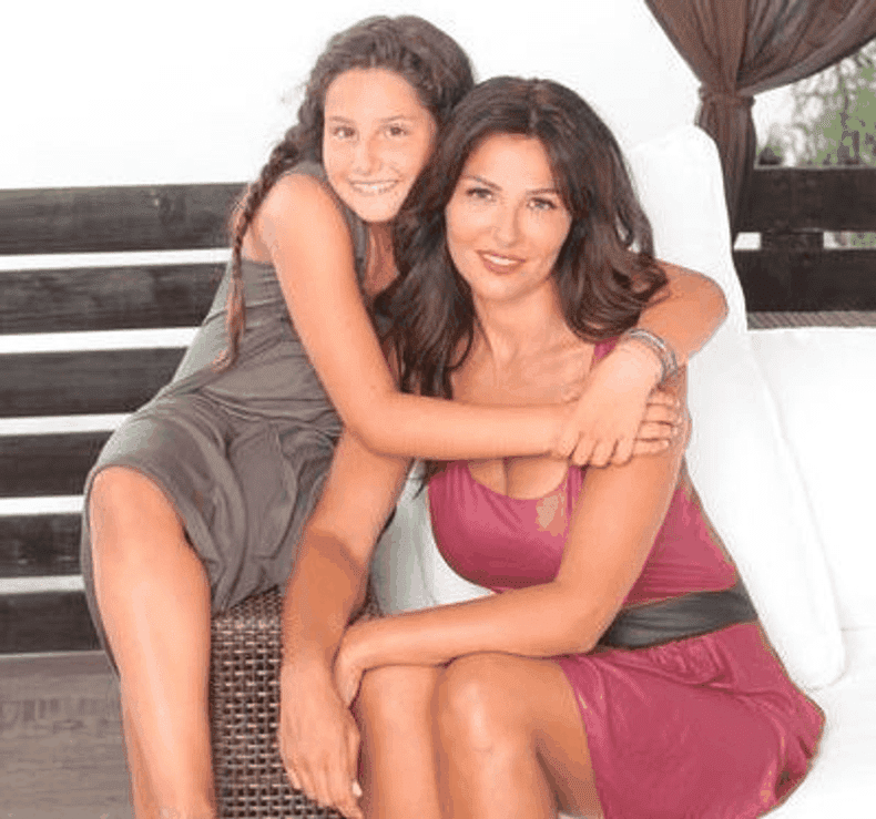 fiica-oana-cuzino-3