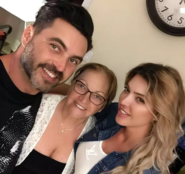 claude-senhoretti-iubitul-alinei-vidican-da-din-casa-8