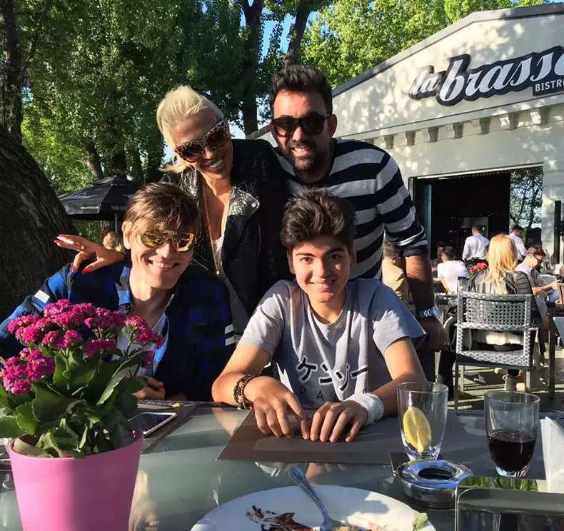 raluca badulescu familie2