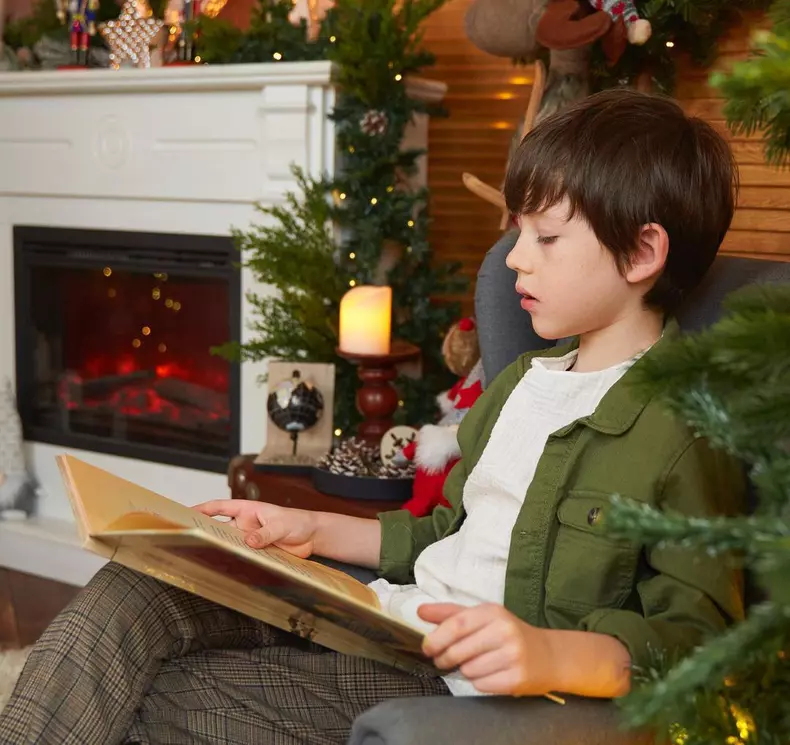 Olimpia-Melinte-a-lansat-prima-carte-„Serion-Pantalon-in-Tara-Amintirilor-2